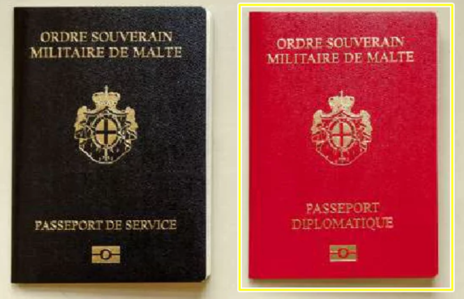 전세계에서 단 3명만 가지고 있는 '빨간 여권'의 정체는? - 